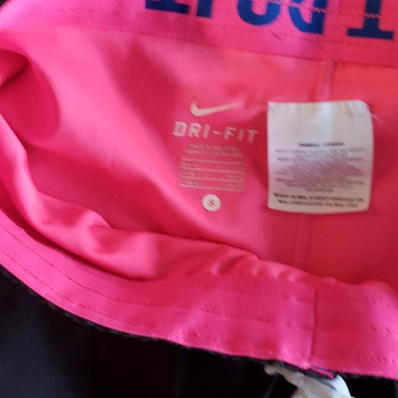 Running / exercise shorts - Picture 4 of 4